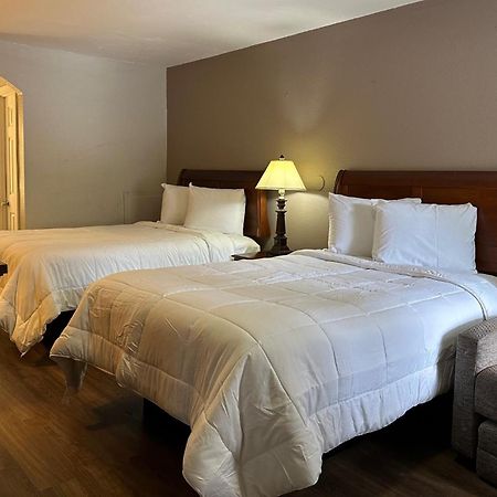 Nation'S Inn Of Wake County - Raleigh Crabtree Экстерьер фото