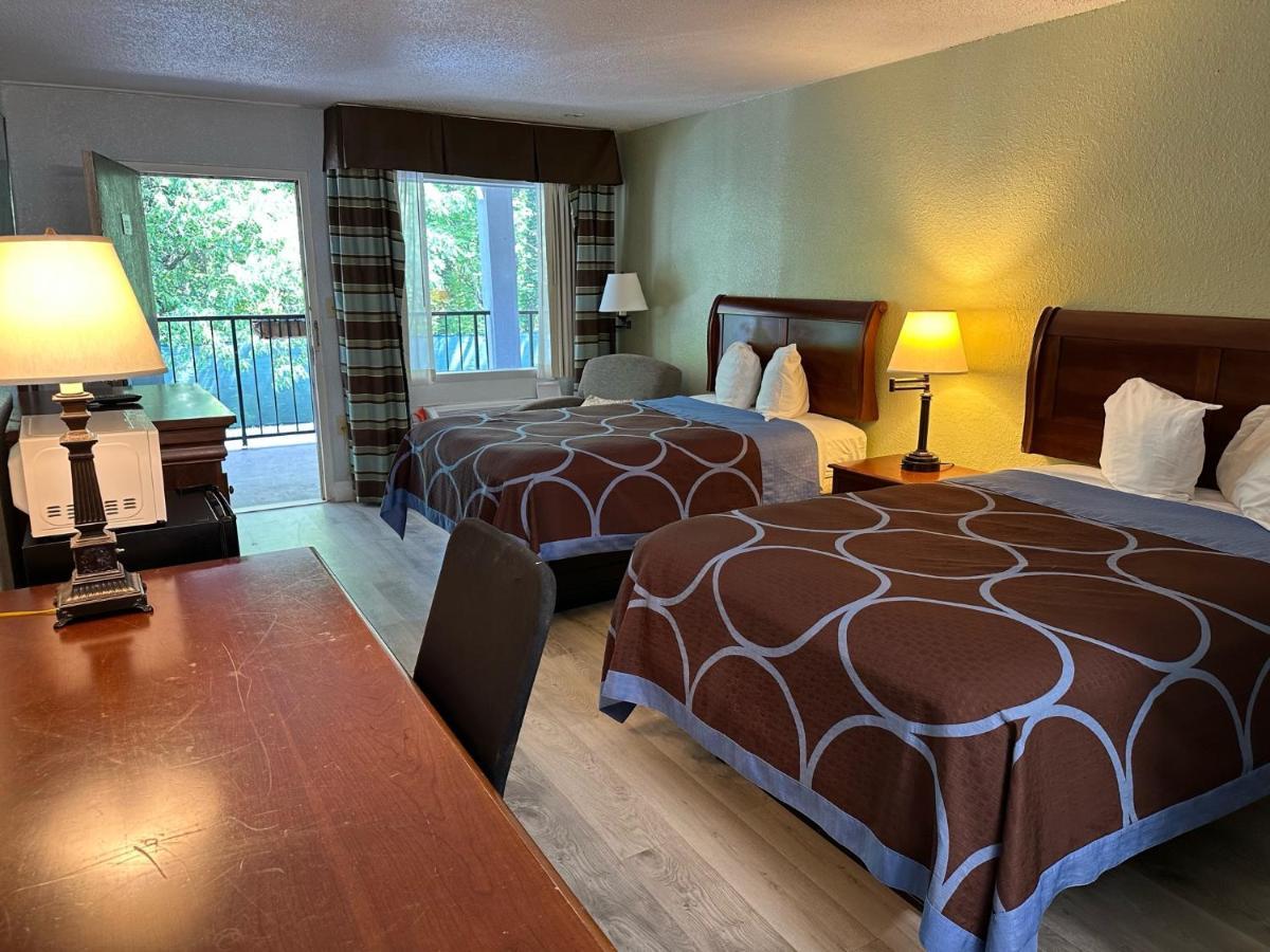 Nation'S Inn Of Wake County - Raleigh Crabtree Экстерьер фото